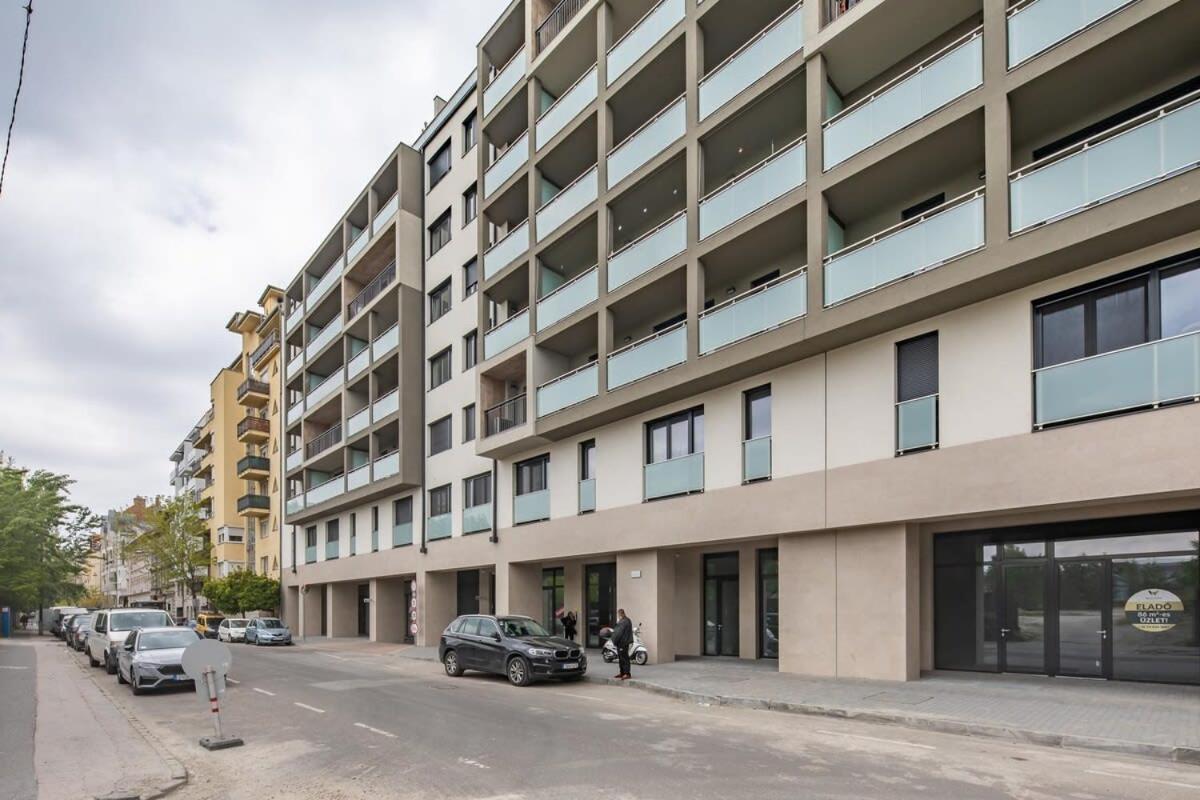 Central - New - Cozy Stay Budapest Exteriör bild