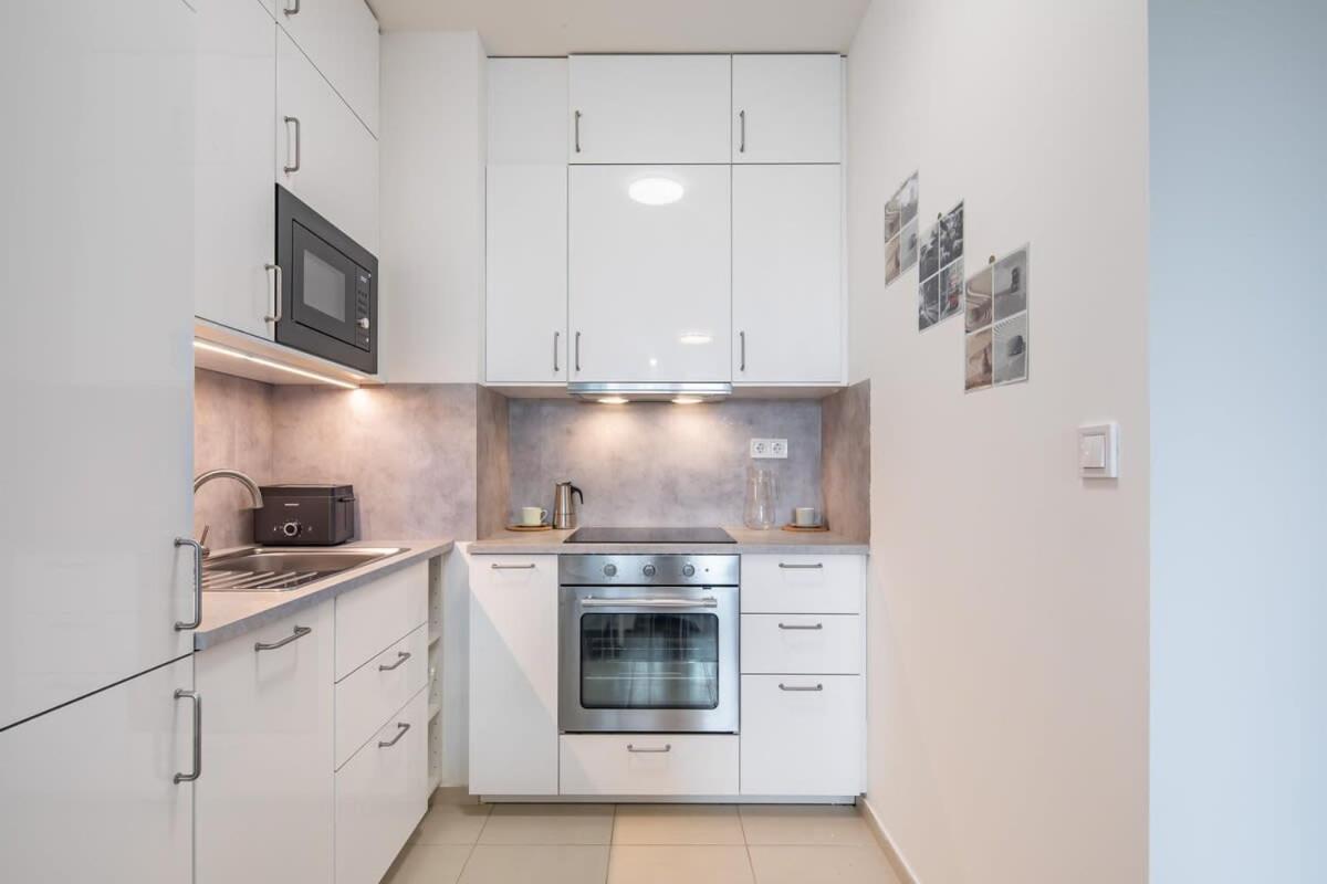 Central - New - Cozy Stay Budapest Exteriör bild